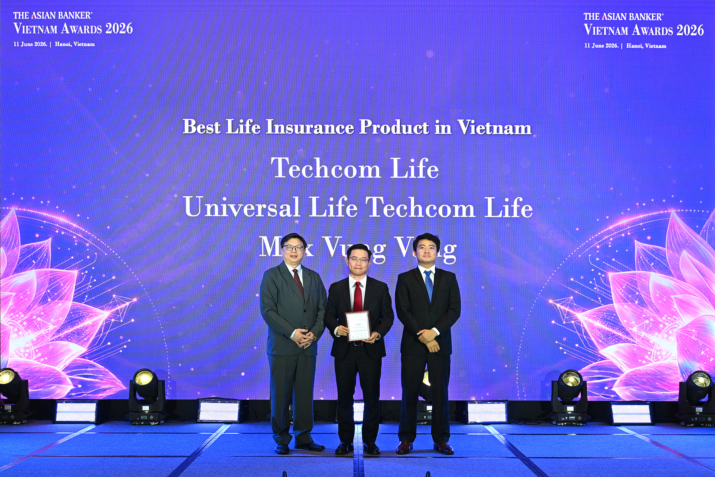 Techcom Life Là Công Ty Bảo Hiểm Nhân Thọ Đầu Tiên Tại Việt Nam Giành Cú Đúp Giải Thưởng The Asian Banker 2026
